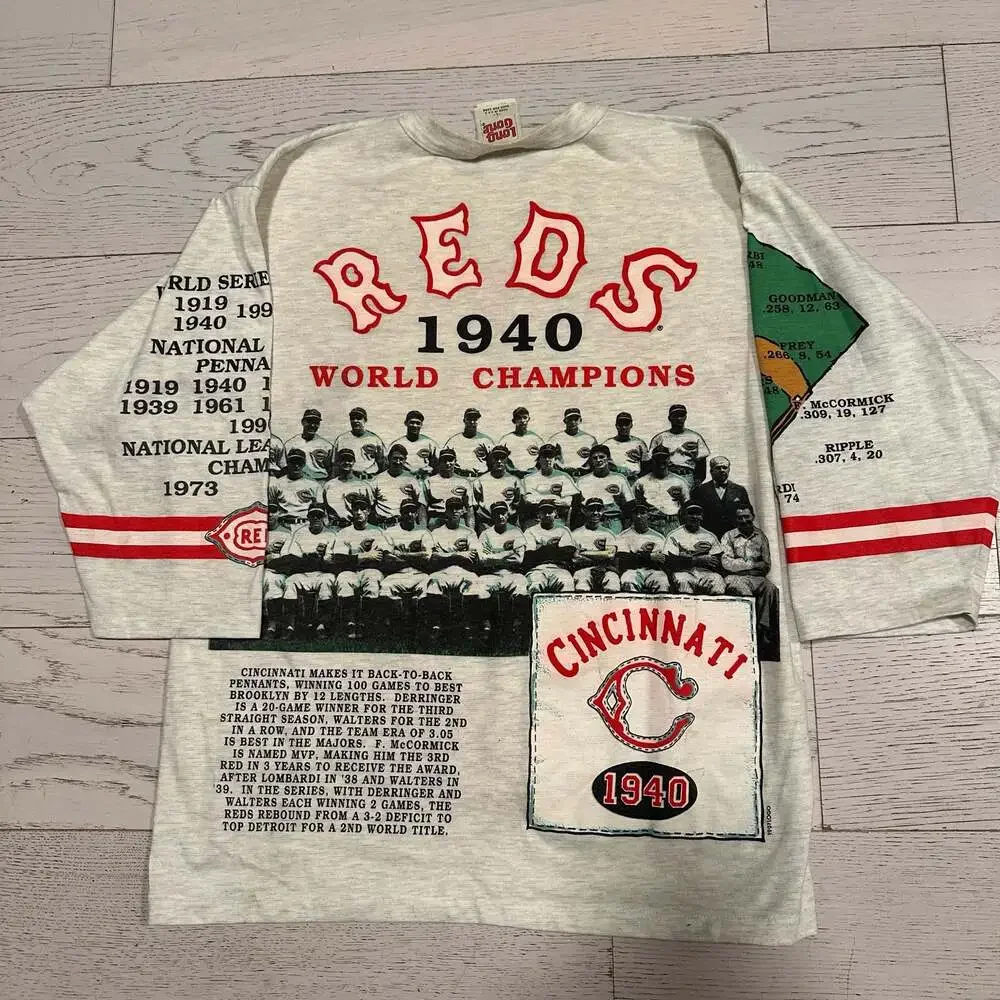 Vintage 90s Cincinnati Reds MLB All Over Print History Graphic T-Shirt Single St